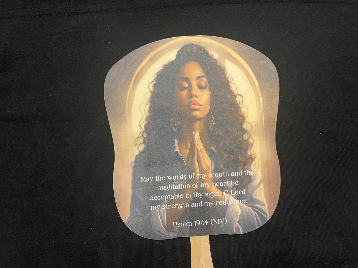 Hand Fan - 19:14 (Woman)